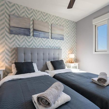 Lets In The Sun Sea View Apartment Calabella La Cala De Mijas Bagian luar foto